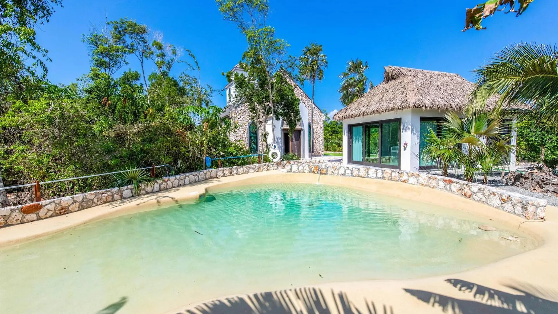 Holiday home The Mastic Cottage Collection North Side Cayman Islands